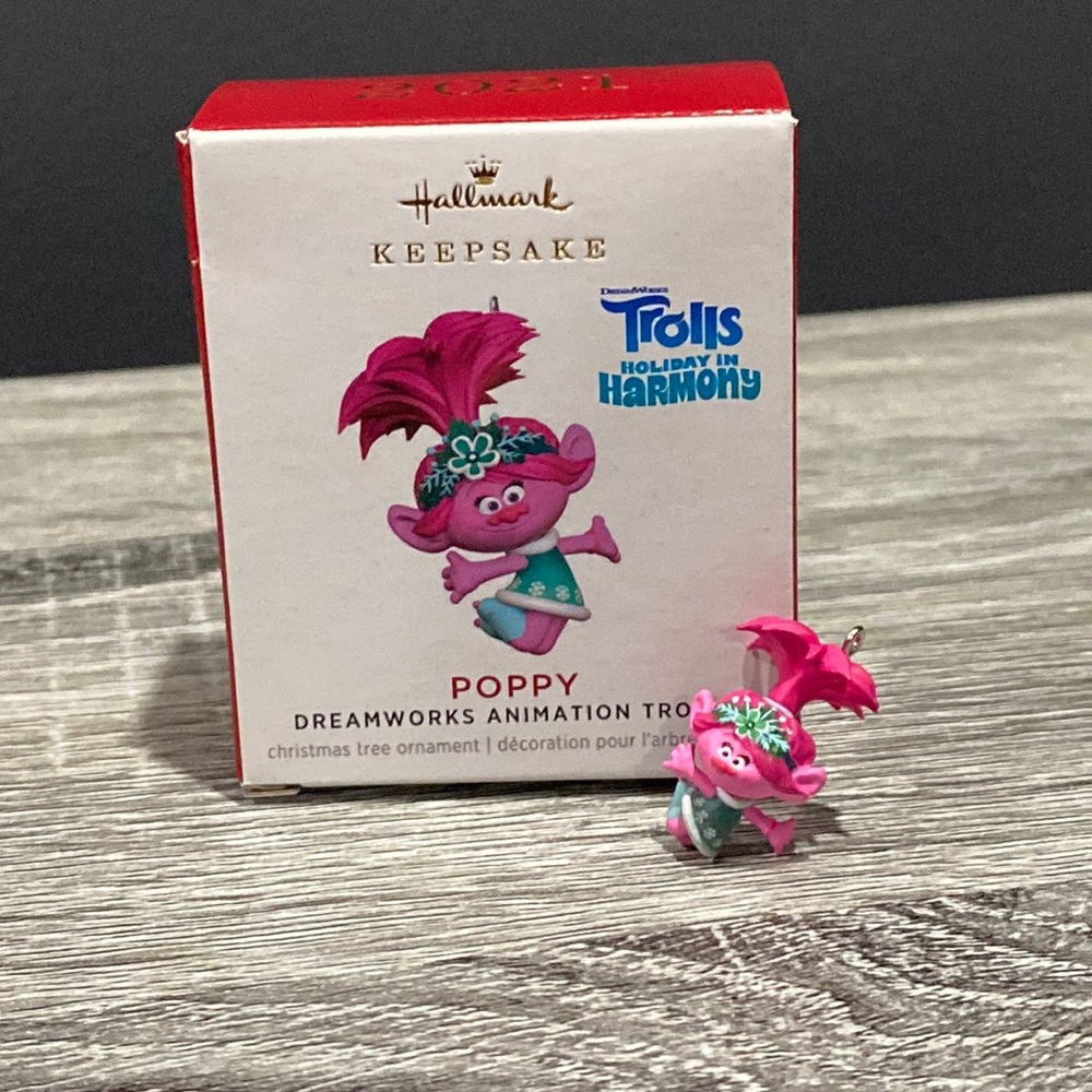 Hallmark | Trolls Holiday in Harmony: Poppy - Miniature Keepsake Ornament